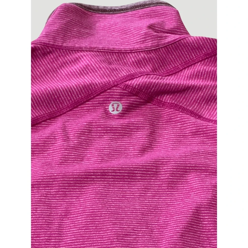 Lululemon Size 6 Running Y2K Kriss Cross 1/2 Zip Pink Stripe Pullover Jacket